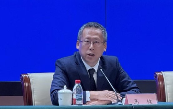 遼寧邁入深度老齡化社會，家政服務(wù)成銀發(fā)經(jīng)濟(jì)新引擎——解讀《2024年度遼寧省老齡事業(yè)發(fā)展公報(bào)》